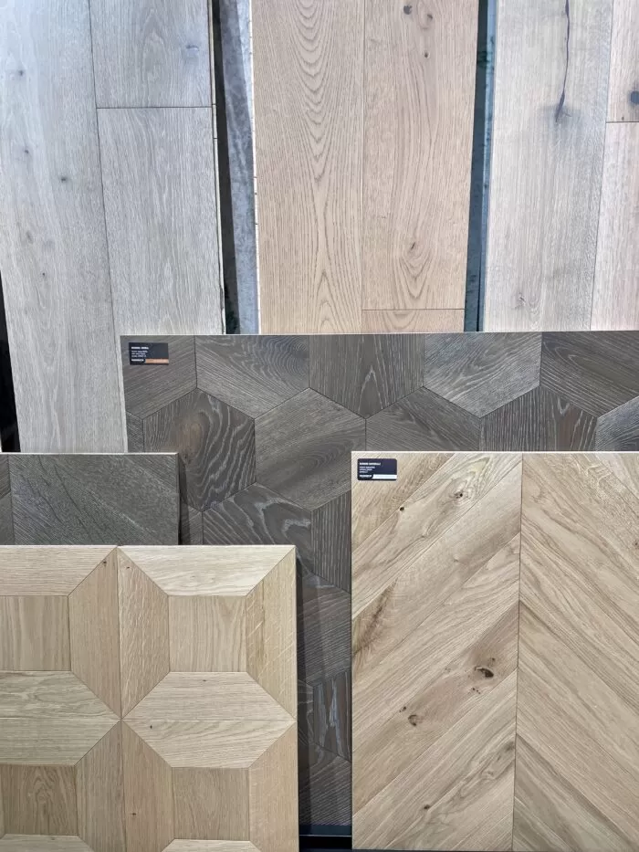 pezzi di parquet diversi