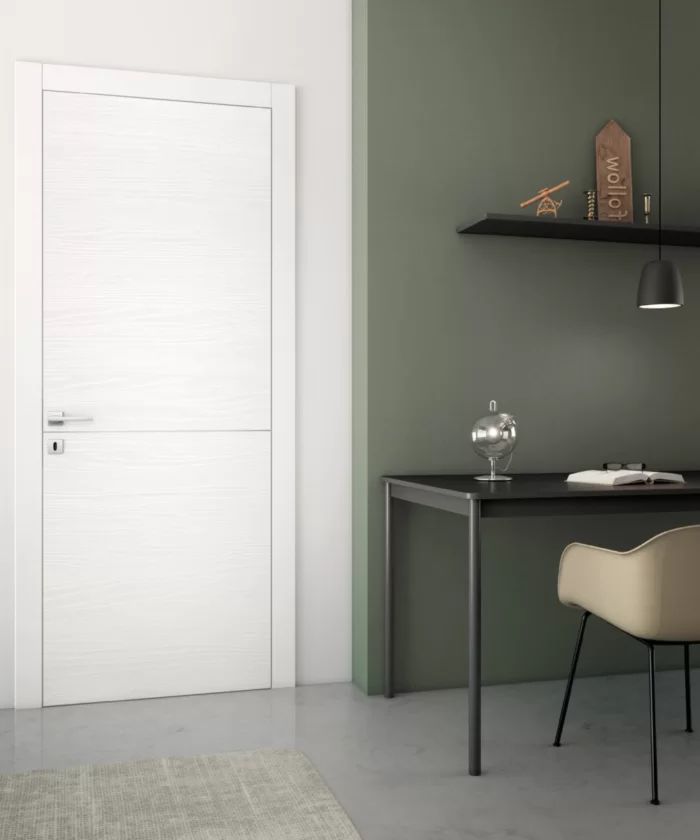 ufficio con porta in laminato con inserto